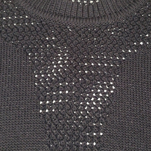 Sweater - Picture 5 of 5